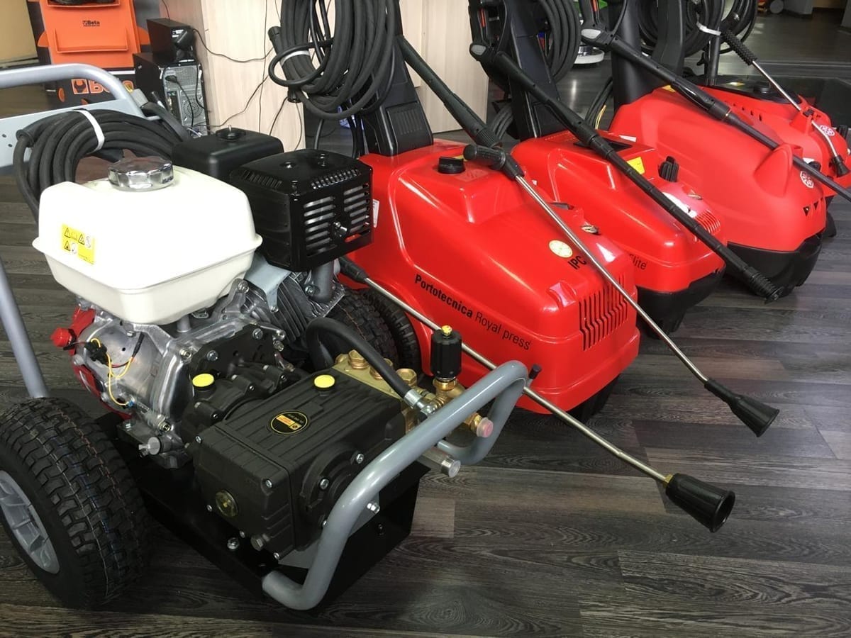 Промышленная мойка высокого давления Portotecnica Royal Press DSPL 3060T, 215 бар, 960 л/ч
